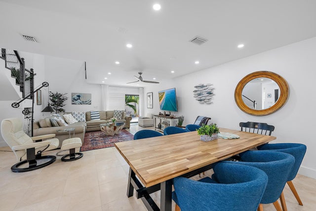 4 of 25 - 1484 Via Del Sol, Jupiter, FL