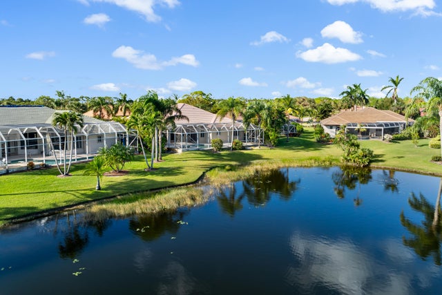 2 of 33 - 8037 Se Woodlake Lane, Hobe Sound, FL