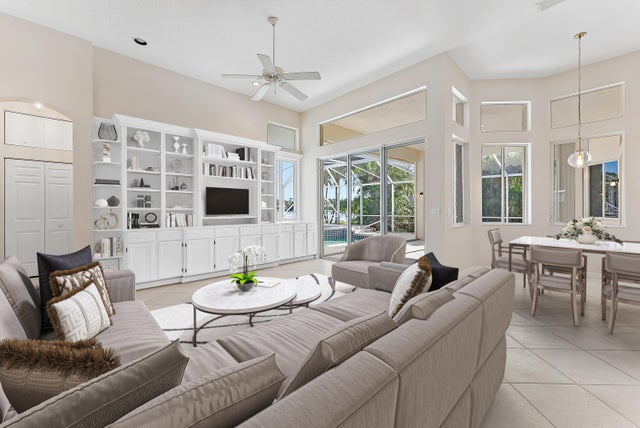 4 of 33 - 8037 Se Woodlake Lane, Hobe Sound, FL