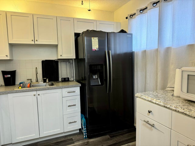 2 of 15 - 2581 N Garden Drive N #309, Lake Worth, FL