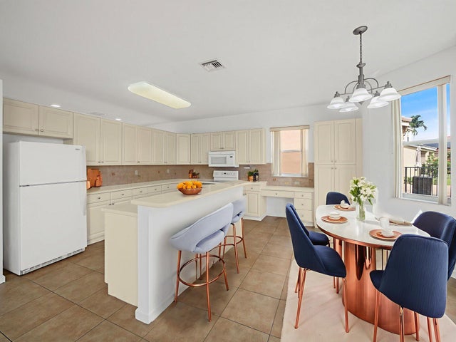 4 of 18 - 9822 Scribner Lane, Wellington, FL