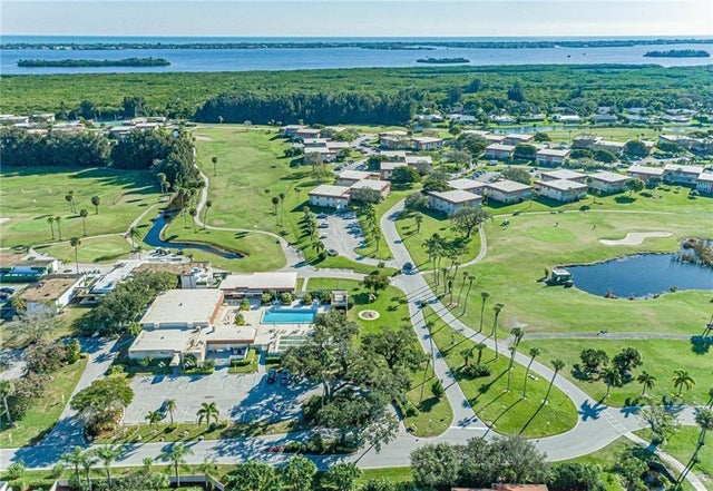 1 of 35 - 28 Pine Arbor Lane #206, Vero Beach, FL