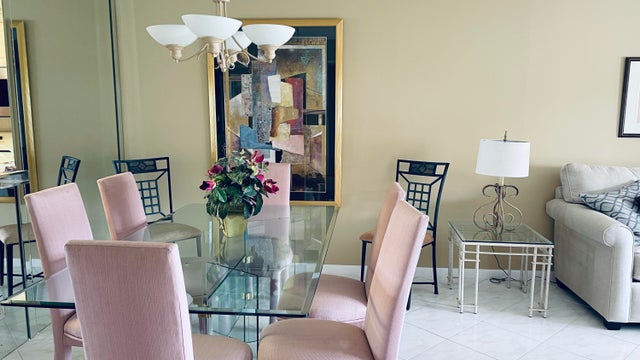 4 of 41 - 6936 Huntington Lane #405, Delray Beach, FL