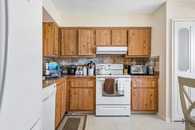 5 of 33 - 14575 Bonaire Boulevard #209, Delray Beach, FL