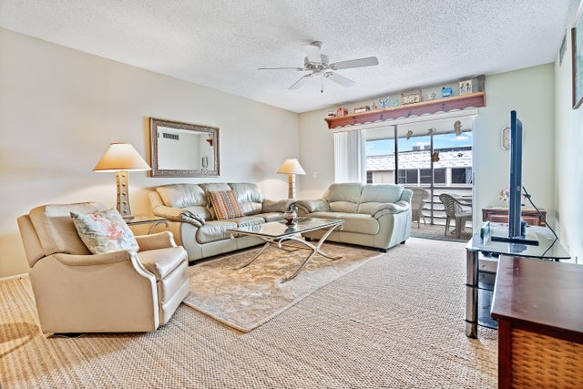 3 of 18 - 12019 W Greenway Drive #205, Royal Palm Beach, FL