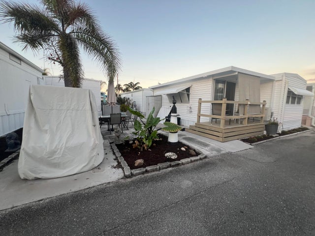 1 of 36 - 21 Juniper Dr #k, Briny Breezes, FL