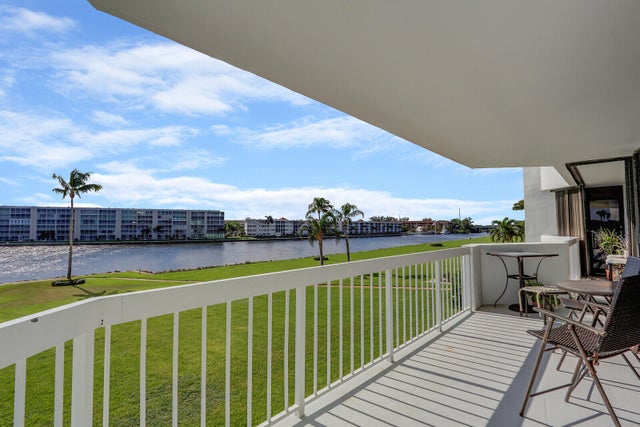 3 of 28 - 115 Lakeshore Dr #247, North Palm Beach, FL