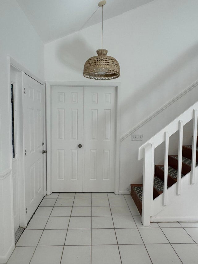 3 of 29 - 429 N Cypress Dr #c, Tequesta, FL