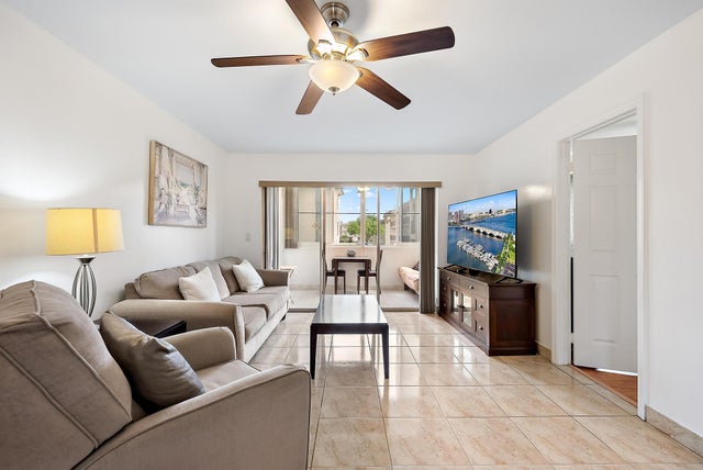 1 of 18 - 701 Lori Drive #206, Palm Springs, FL