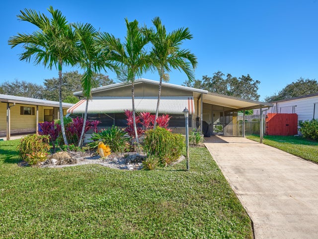 1 of 45 - 8001 Se Shenandoah Drive, Hobe Sound, FL