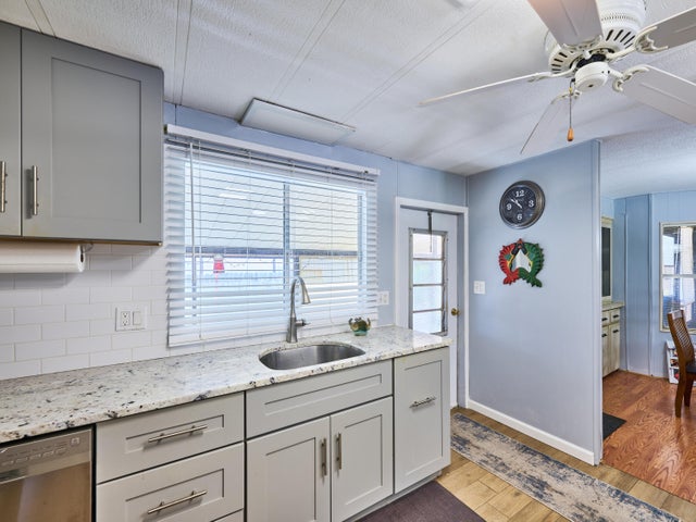 4 of 45 - 8001 Se Shenandoah Drive, Hobe Sound, FL
