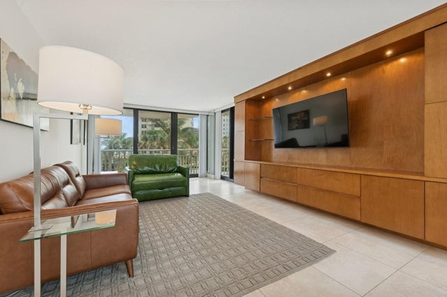 4 of 45 - 3000 N Ocean Drive #3-h, Singer Island, FL
