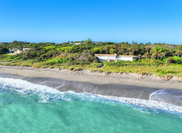 1 of 38 - 433 S Beach Rd, Jupiter Island, FL