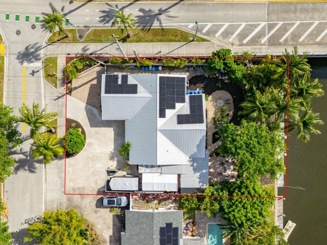3 of 12 - 300 Arlington Rd, West Palm Beach, FL