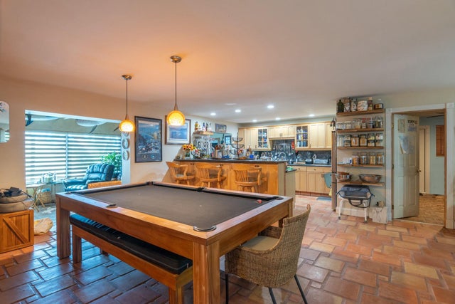 4 of 12 - 300 Arlington Rd, West Palm Beach, FL