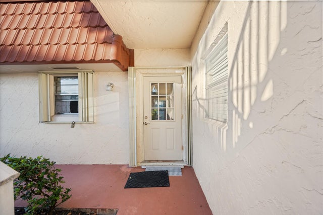 4 of 27 - 12007 Poinciana Boulevard #102, Royal Palm Beach, FL