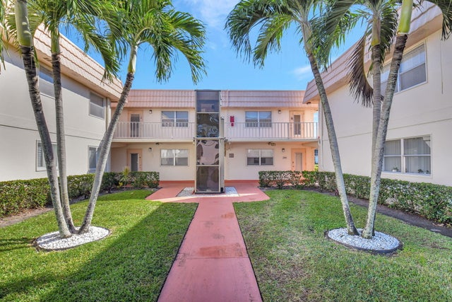 1 of 58 - 325 Saxony G, Delray Beach, FL