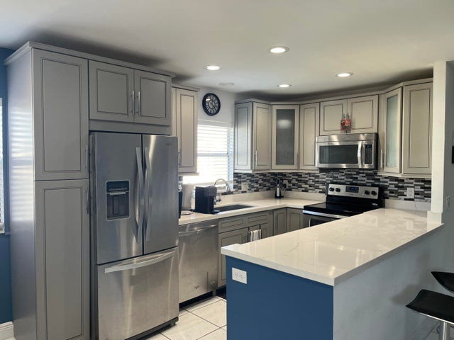 2 of 21 - 145 Tuscany #b, Delray Beach, FL