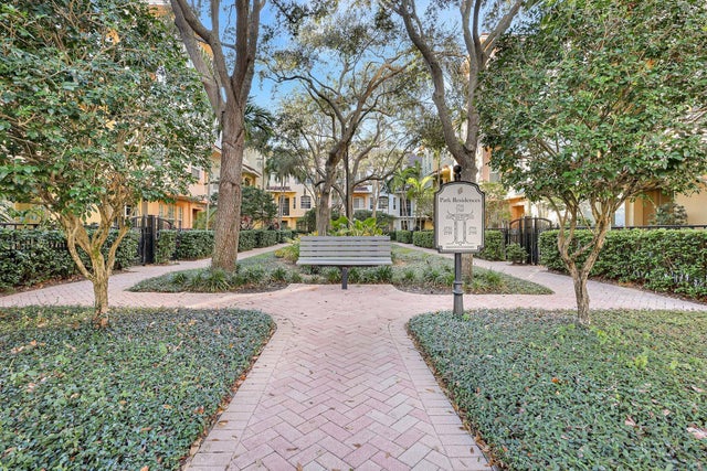 3 of 63 - 2751 Ravella Wy, Palm Beach Gardens, FL
