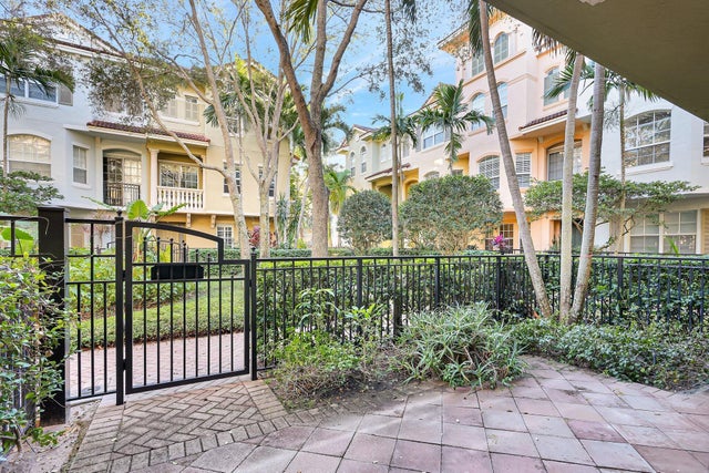 5 of 63 - 2751 Ravella Wy, Palm Beach Gardens, FL