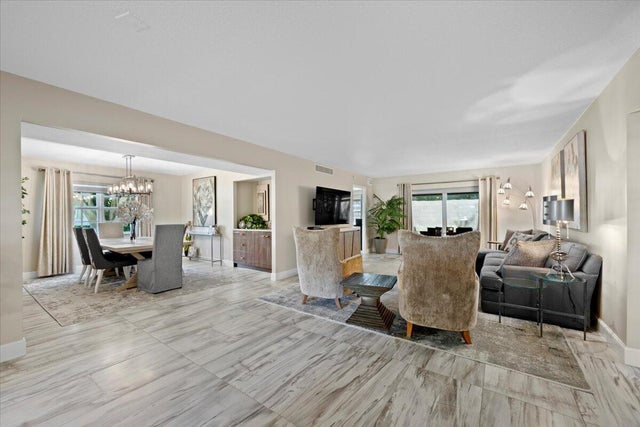 Photo of Listing #RX-11041043