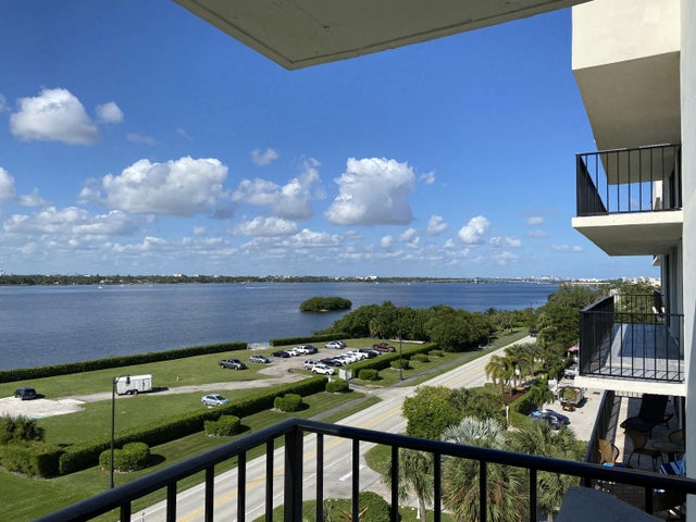 2 of 39 - 3460 S Ocean Boulevard #608, Palm Beach, FL