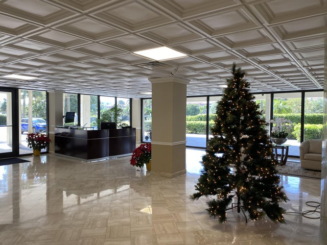 5 of 39 - 3460 S Ocean Boulevard #608, Palm Beach, FL