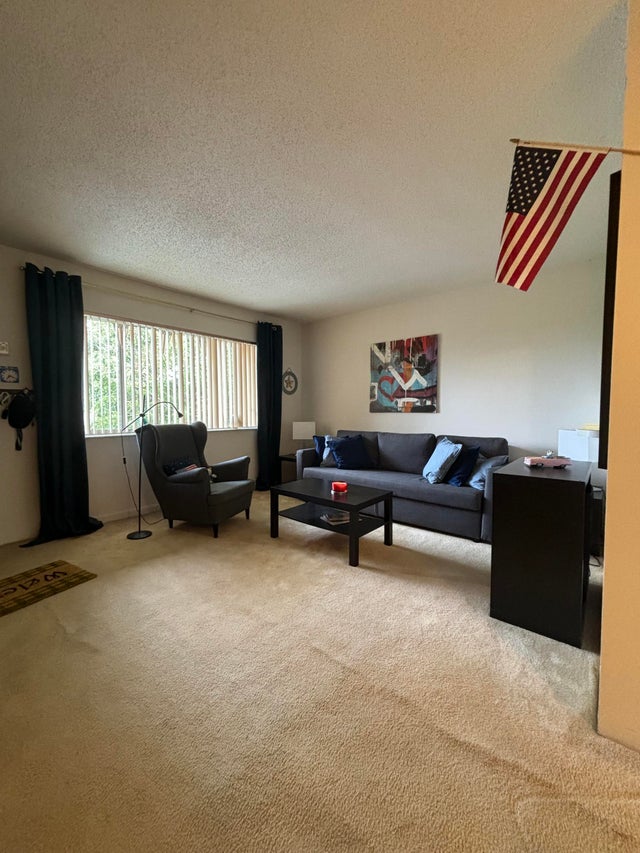 5 of 14 - 3400 Springdale Blvd #307, Palm Springs, FL