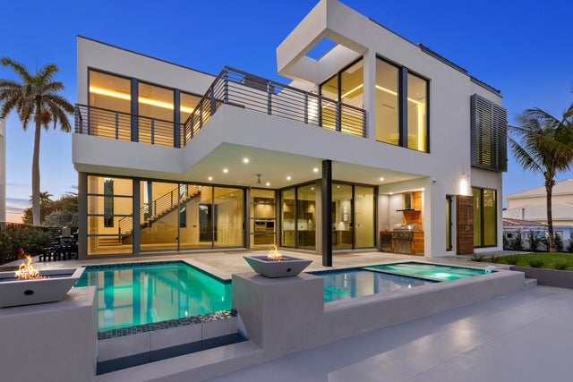 3 of 33 - 1650 E Terra Mar Drive, Lauderdale By The Sea, FL