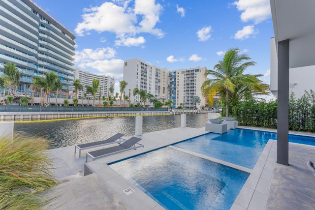 3 of 40 - 1650 E Terra Mar Drive, Lauderdale By The Sea, FL