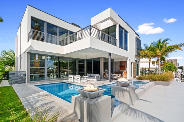 4 of 33 - 1650 E Terra Mar Drive, Lauderdale By The Sea, FL