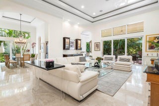 Photo of Listing #RX-11042001