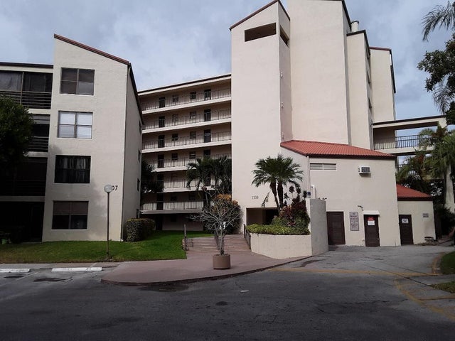 1 of 14 - 2309 S Cypress Bend Drive #314c, Pompano Beach, FL