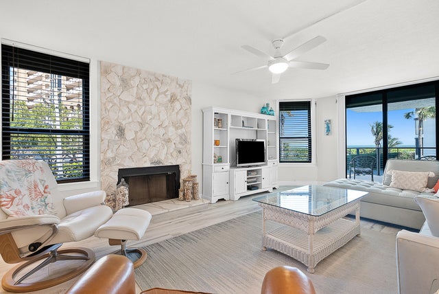 1 of 41 - 4100 N Highway A1a #315, Hutchinson Island, FL