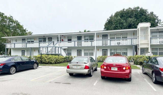 2 of 42 - 234 Ventnor Q, Deerfield Beach, FL