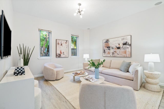 3 of 18 - 1307 Se 2nd Street, Fort Lauderdale, FL
