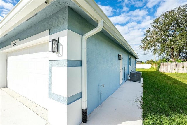 3 of 47 - 1962 Sw Cranberry Street, Port Saint Lucie, FL