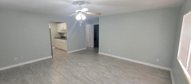 2 of 7 - 608 3rd Place Sw, Vero Beach, FL