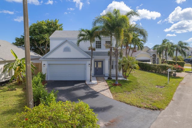 1 of 39 - 31 Swallow Dr, Boynton Beach, FL