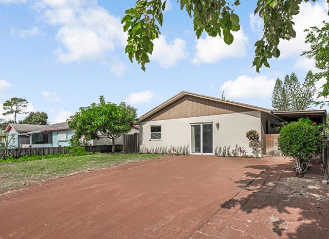 1 of 30 - 3587 Old Boynton Road, Boynton Beach, FL