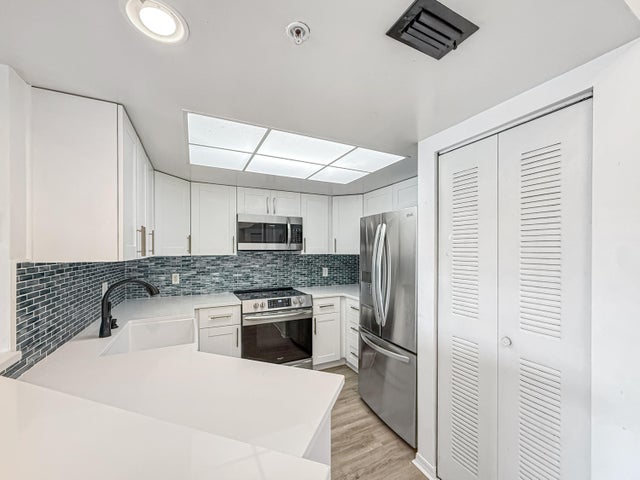1 of 20 - 4155 N Haverhill Road #1420, West Palm Beach, FL