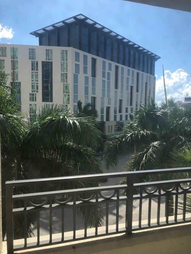 1 of 17 - 550 Okeechobee Boulevard #516, West Palm Beach, FL