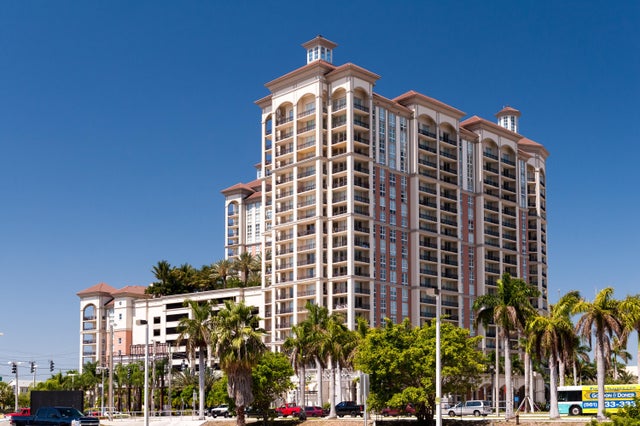 2 of 17 - 550 Okeechobee Boulevard #516, West Palm Beach, FL