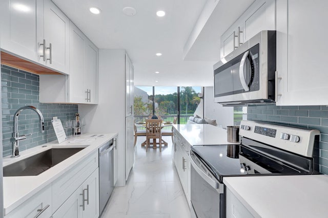 2 of 55 - 2804 Bridgewood Drive, Boca Raton, FL