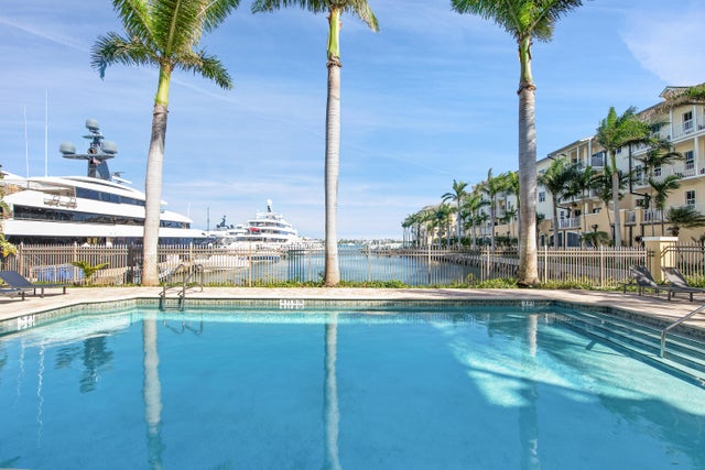 1 of 65 - 3960 N Flagler Dr #301, West Palm Beach, FL