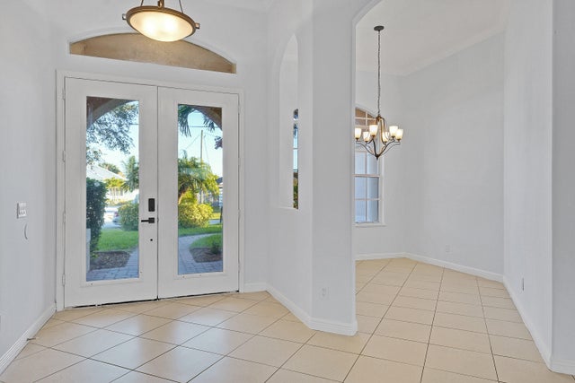 4 of 58 - 2334 Sw Webster Lane, Port Saint Lucie, FL