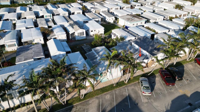 1 of 11 - 21 Ruthmary Av #g, Briny Breezes, FL
