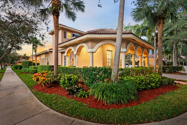 5 of 53 - 191 Via Rosina, Jupiter, FL