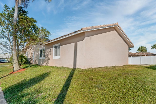 5 of 33 - 6900 Calle Del Paz N, Boca Raton, FL