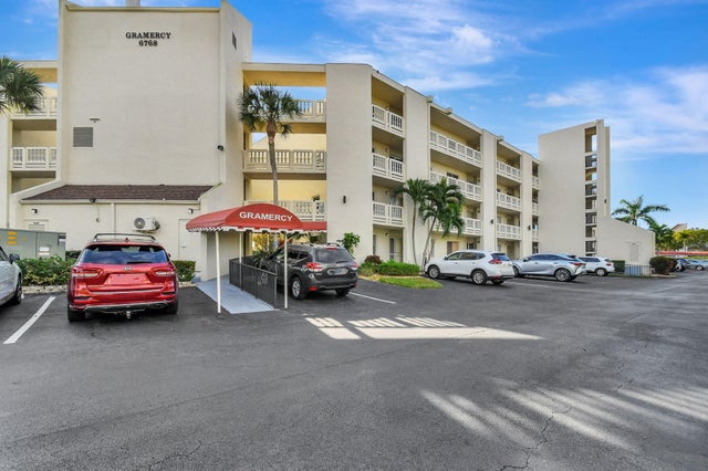 1 of 67 - 6768 10th Avenue N #113, Lake Worth, FL